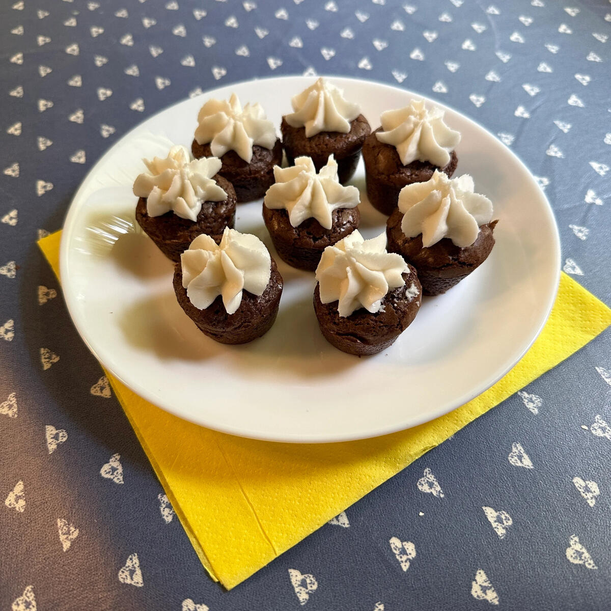 Bite Size Brownies
